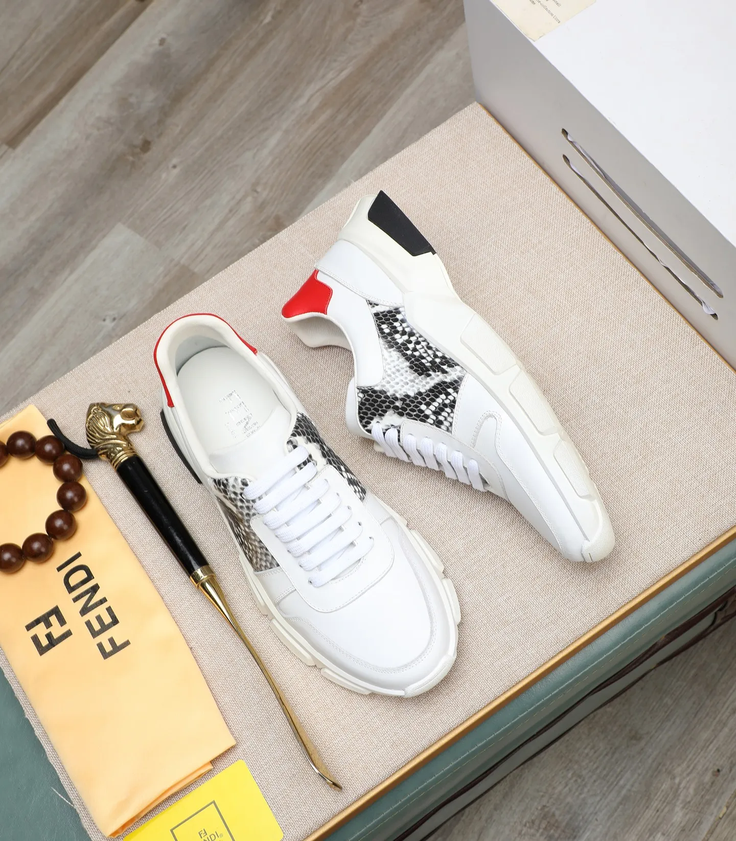 Factory price 480 🕷🕷[FENDI] Fendi fashionable casual men's shoes 🇨🇳Original official website 1:1 model opening, new models are available first 💯Not high-profile but avant-garde, simple, low-key and fashionable, super versatile style 🌿Original cowhide production ➕Pigskin lining🎋The version is comfortable on the feet, so rigorous for any small place, first-class workmanship🍍38-44 Large quantities in stock